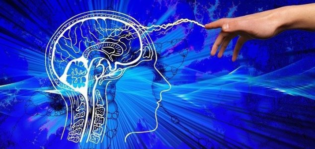 New study links dopamine to consciousness News-brain-hand