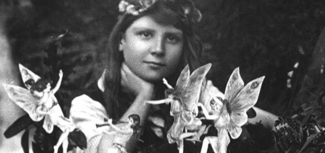 Cottingley fairies photograph goes on display News-cottingley-fairies