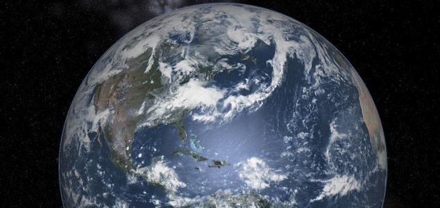 Boxing legend claims that the Earth is flat News-earth-space-2