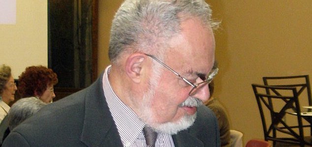 Stanton Friedman's UFO files to be catalogued  News-friedman-2