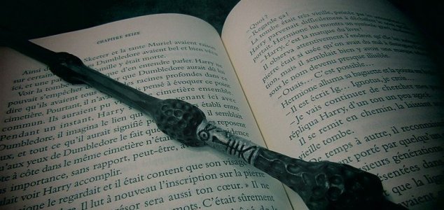 Pastor: 'Harry Potter spells can summon evil' smh  News-harry-potter-book-wand