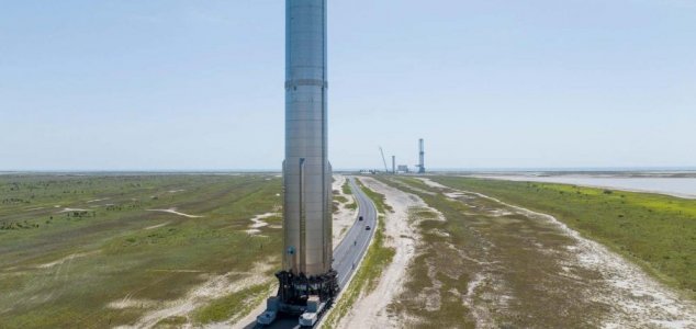 SpaceX preparing to test its Super Heavy booster stage News-heavy-booster