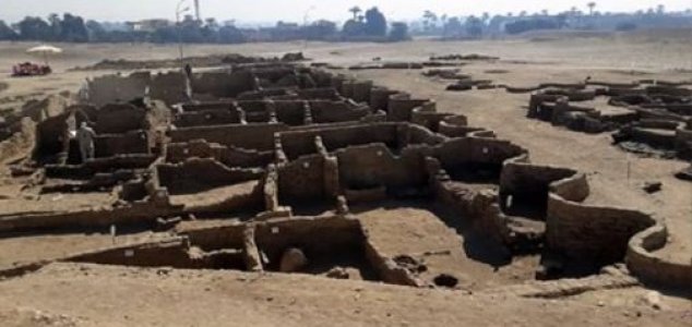 Egypt's lost 'Golden City' unearthed at Luxor News-lost-city-luxor