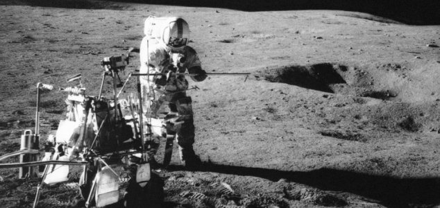 Golf on the Moon: 50 years since Apollo 14 News-moon-golf