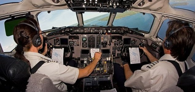 UK airline pilots report UFO near-misses News-pilots-plane