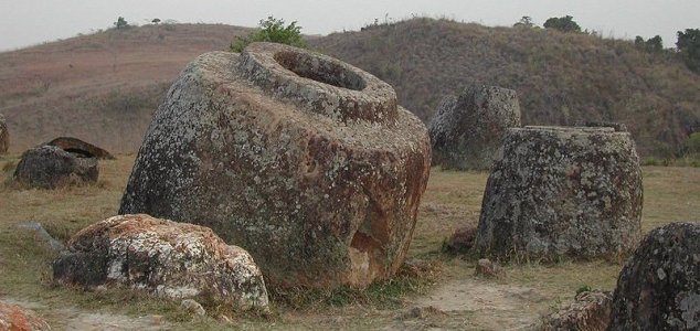 More mystery 'jars of the dead' found in Laos News-plain-jars