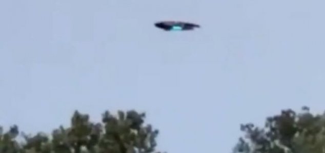 GoodYear Blimp Causes UFO Hysteria in New Jersey News-ufo-blimp-nj