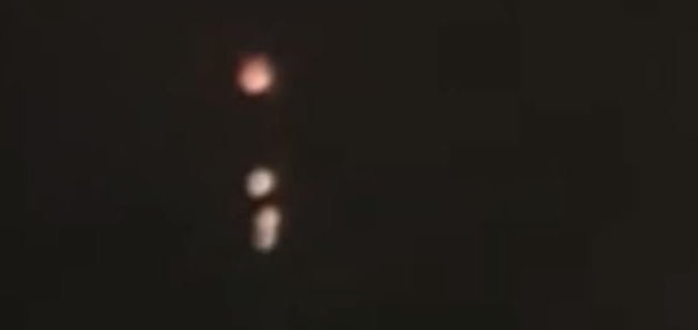 UFO filmed dropping 'fireballs' over Arizona News-ufo-fireballs