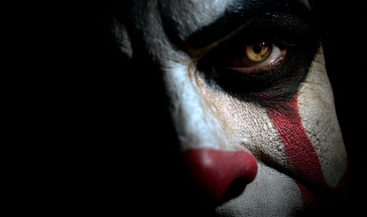 Creepy clown
