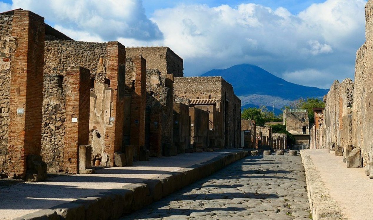 The streets of Pompeii.
